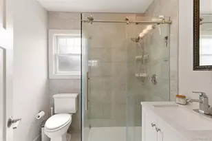 101 4th Ave, East Northport, NY 11731 - Photo 15