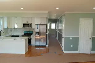 176-43 133rd Rd, Jamaica, NY 11434 - Photo 3