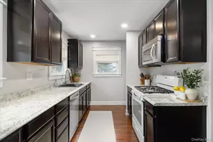 80 Lumur Dr, Sayville, NY 11782 - Photo 3