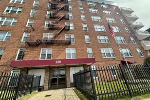 250 N Broadway, Yonkers, NY 10701 - Photo 11