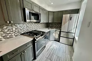 250 N Broadway, Yonkers, NY 10701 - Photo 5