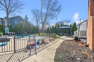 281 Breeze Ave, Ronkonkoma, NY 11779 - Photo 31