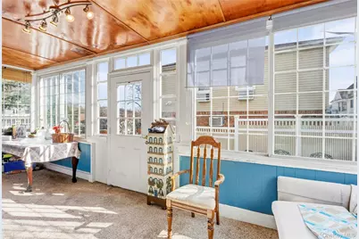 12-40 Beech Court, College Point, NY 11356 - Photo 5