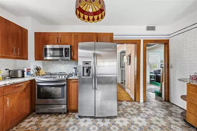 12-40 Beech Court, College Point, NY 11356 - Photo 13