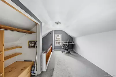 12-40 Beech Court, College Point, NY 11356 - Photo 25