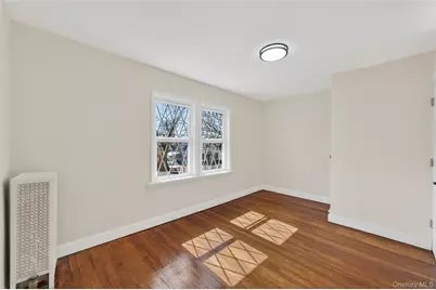 172-09 140th Avenue, Jamaica, NY 11434 - Photo 5