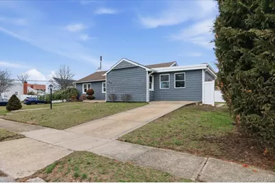 1871 Relyea Drive, Merrick, NY 11566 - Photo 5