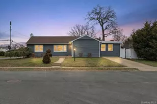 1871 Relyea Dr, Merrick, NY 11566 - Photo 3