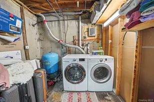 2 Buchanan Ave, Coram, NY 11727 - Photo 25