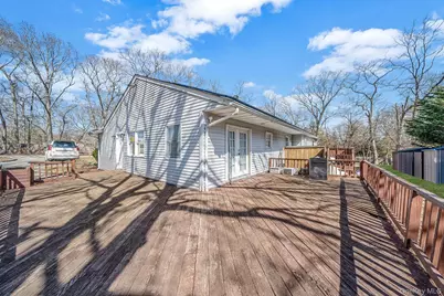 2 Buchanan Avenue, Coram, NY 11727 - Photo 31