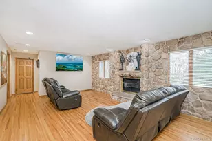 201 Arbutus Ave, New York, NY 10312 - Photo 15