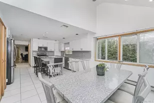 201 Arbutus Ave, New York, NY 10312 - Photo 5