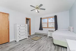 201 Arbutus Ave, New York, NY 10312 - Photo 33