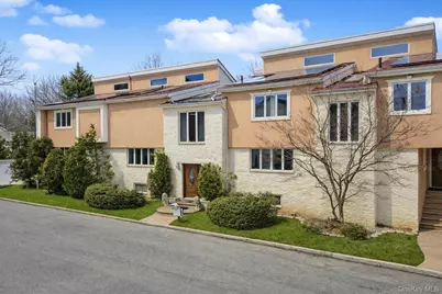 201 Arbutus Avenue, New York, NY 10312 - Photo 1