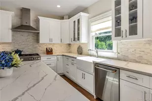 2375 Sound Dr, Greenport, NY 11944 - Photo 5