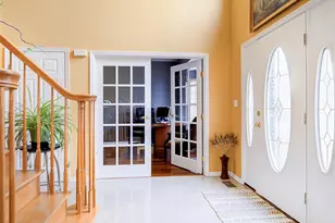 2041 Independence Dr, New Windsor, NY 12553 - Photo 7