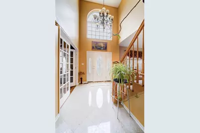 2041 Independence Drive, New Windsor, NY 12553 - Photo 5