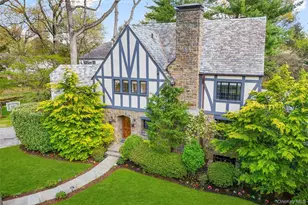 2 Vine Pl, Larchmont, NY 10538 - Photo 3