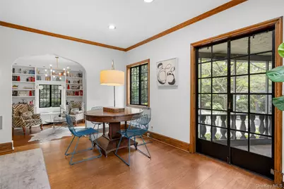 2 Vine Place, Larchmont, NY 10538 - Photo 9