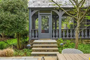 2 Vine Pl, Larchmont, NY 10538 - Photo 35