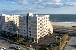 450 W Broadway, Long Beach, NY 11561 - Photo 19