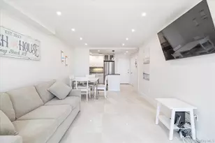 450 W Broadway, Long Beach, NY 11561 - Photo 5