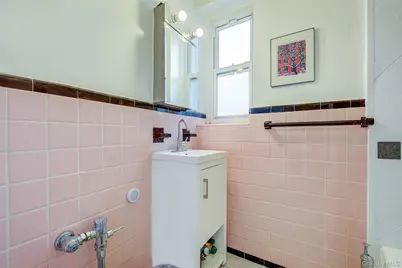 125-05 84th Avenue #6G, Kew Gardens, NY 11415 - Photo 17