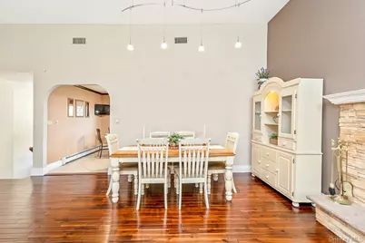 7 Quincy Lane, Smithtown, NY 11787 - Photo 13