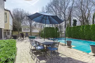 7 Quincy Ln, Smithtown, NY 11787 - Photo 41