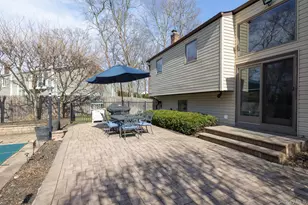 7 Quincy Ln, Smithtown, NY 11787 - Photo 43