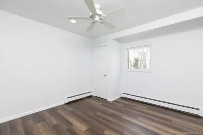 7 Quincy Lane, Smithtown, NY 11787 - Photo 25