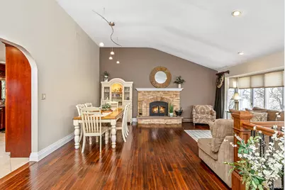 7 Quincy Lane, Smithtown, NY 11787 - Photo 7