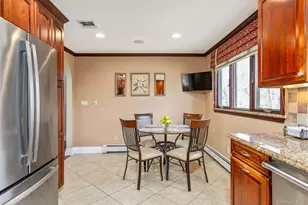 7 Quincy Ln, Smithtown, NY 11787 - Photo 21