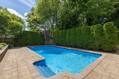 7 Quincy Lane, Smithtown, NY 11787 - Photo 37