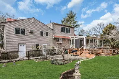 9 Cold Spring Hills Road, Huntington, NY 11743 - Photo 27