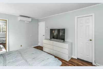 9 Cold Spring Hills Road, Huntington, NY 11743 - Photo 17