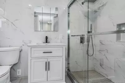 9 Cold Spring Hills Road, Huntington, NY 11743 - Photo 23