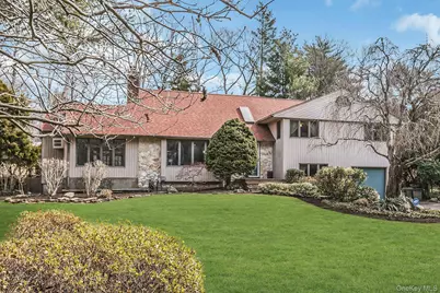 9 Cold Spring Hills Road, Huntington, NY 11743 - Photo 3