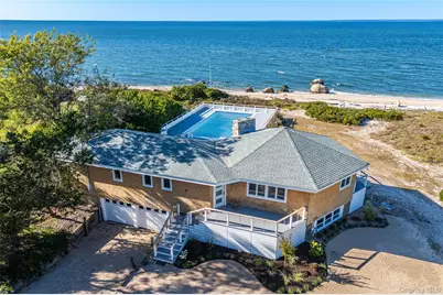 56765 Route 48, Greenport, NY 11944 - Photo 3