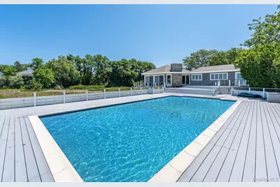 56765 Route 48, Greenport, NY 11944 - Photo 9