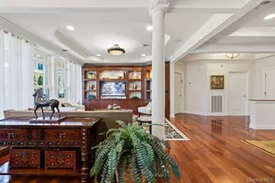 336 Trotting Ln, Westbury, NY 11590 - Photo 5