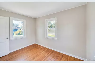 20 Willyn Road, Blue Point, NY 11715 - Photo 21