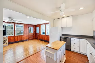 20 Willyn Road, Blue Point, NY 11715 - Photo 9