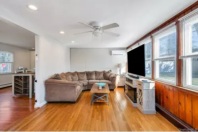 20 Willyn Road, Blue Point, NY 11715 - Photo 7