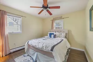 35 Hillside Ave, Suffern, NY 10901 - Photo 13