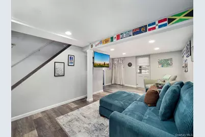 35 Hillside Avenue, Suffern, NY 10901 - Photo 23