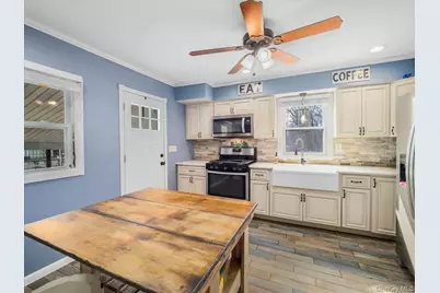 35 Hillside Avenue, Suffern, NY 10901 - Photo 5