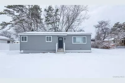 78 S 23rd Street, Wyandanch, NY 11798 - Photo 3