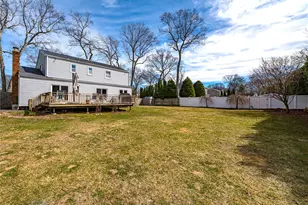 6 Roman Ct, Lake Grove, NY 11755 - Photo 19