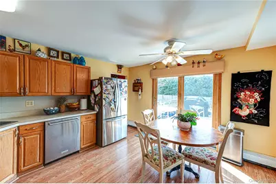 6 Roman Court, Lake Grove, NY 11755 - Photo 5